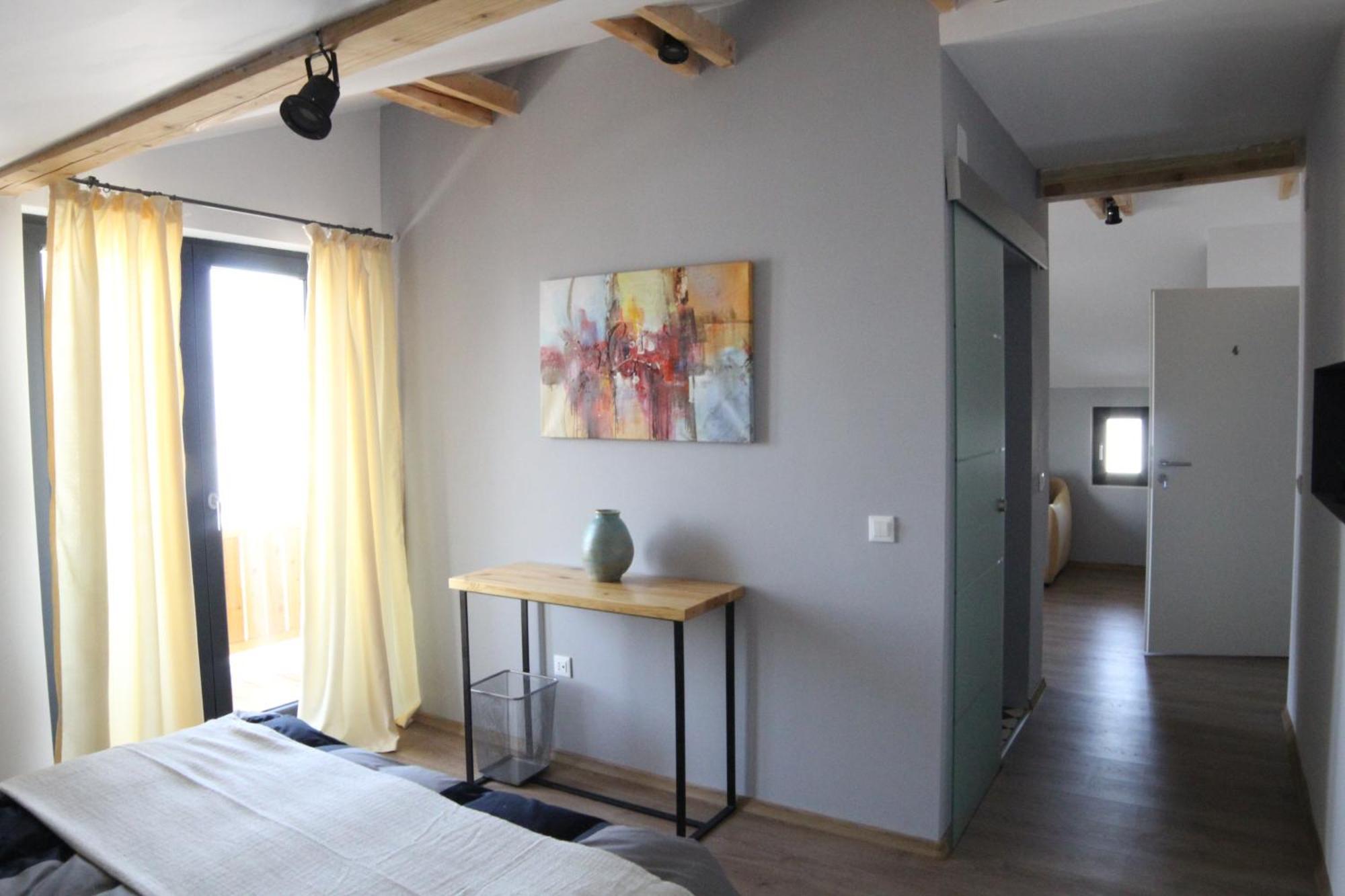 סקלה Villa Swiss מראה חיצוני תמונה